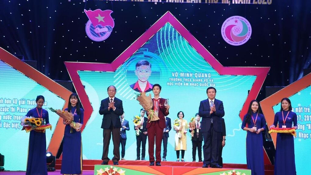 Võ Minh Quang - tài năng trẻ của đất nước, niềm tự hào của trường THCS Giảng Võ