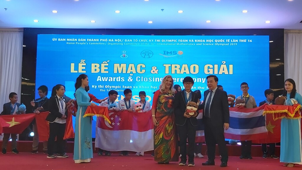 Phạm Gia Khánh- cậu “giáo sư” tài năng của trường THCS Giảng Võ