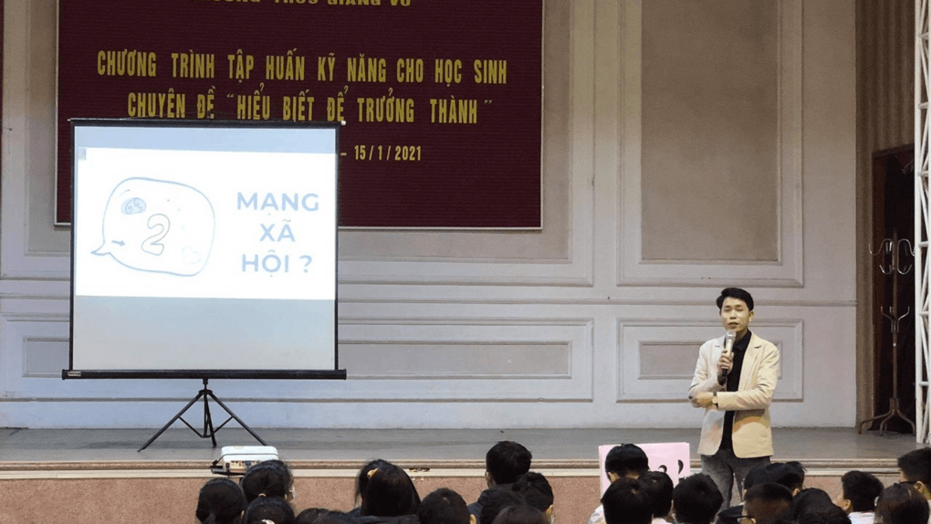 Trường THCS Giảng Võ tập huấn chuyên đề “Hiểu biết để trưởng thành” cho học sinh