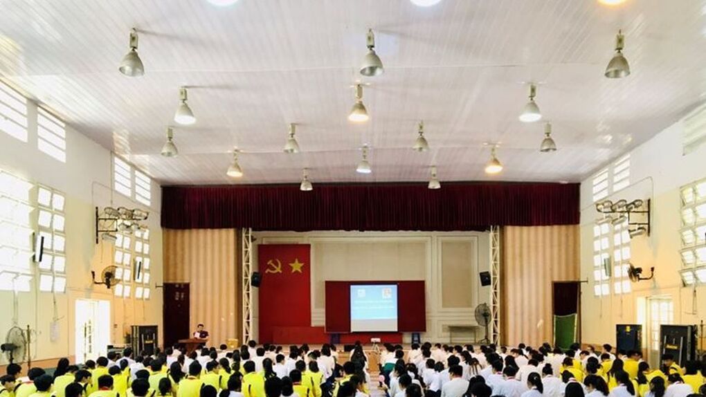 Bồi dưỡng cảm tình đoàn cho các thanh niên ưu tú