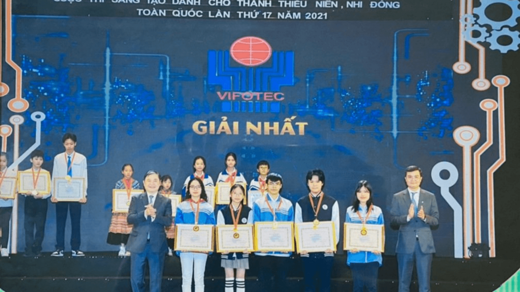 Học sinh trường THCS Giảng Võ giành giải Nhất cấp Quốc gia trong “Cuộc thi sáng tạo thanh thiếu niên và nhi đồng toàn quốc”