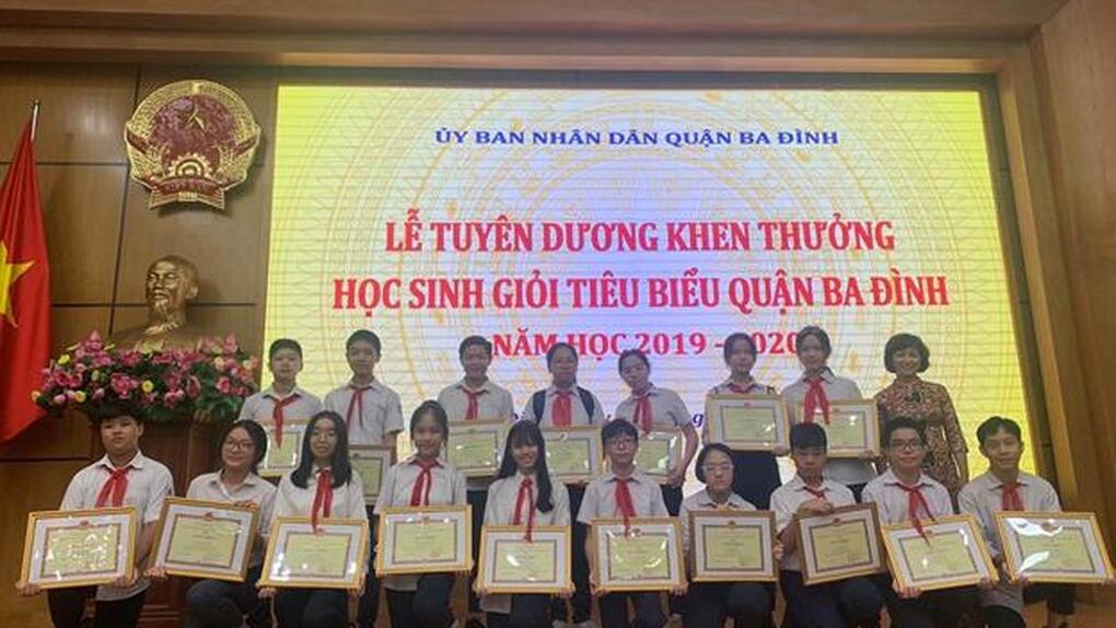 Vinh danh học sinh THCS Giảng Võ