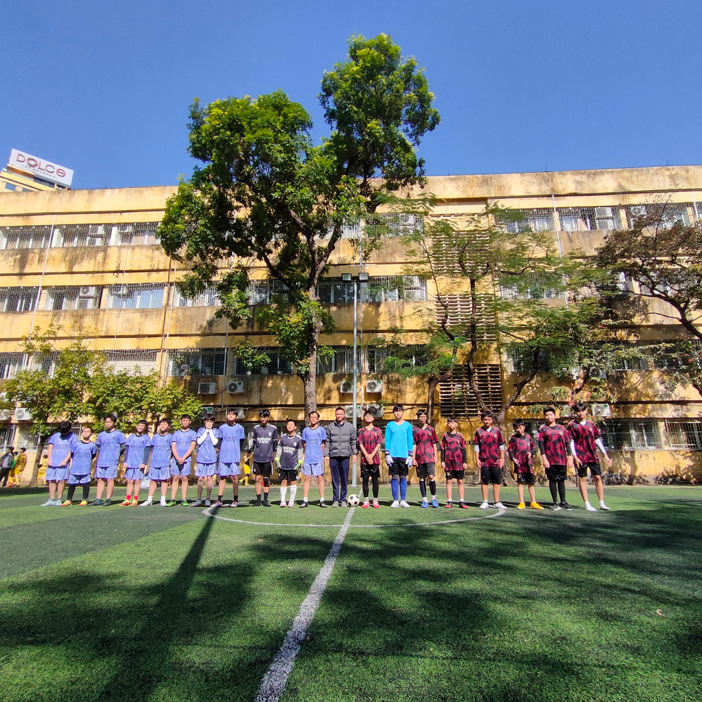 Giảng Võ Cup - Giải bóng đá của học sinh khối 8 trường THCS Giảng Võ