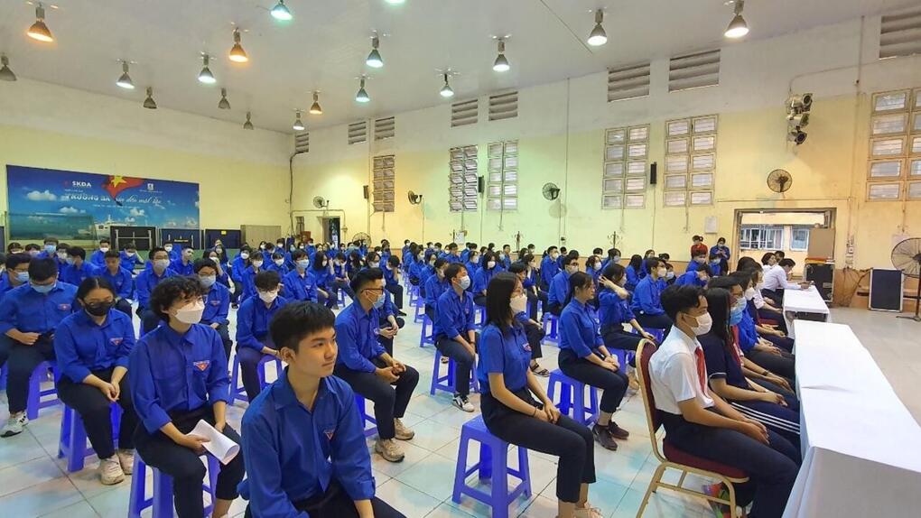 Lễ kết nạp Đoàn đợt II năm học 2021 – 2022 của trường THCS Giảng Võ