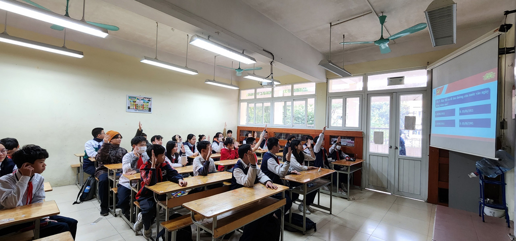 Tiết sinh hoạt chủ đề “Mừng Đảng - Mừng xuân” - Tự hào Đảng Cộng sản Việt Nam 93 năm trưởng thành và phát triển