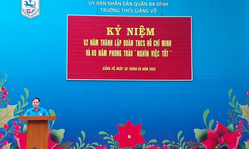 Học sinh trường THCS Giảng Võ sôi nổi với chuỗi hoạt động chào mừng 92 năm thành lập Đoàn Thanh niên Cộng sản Hồ Chí Minh
