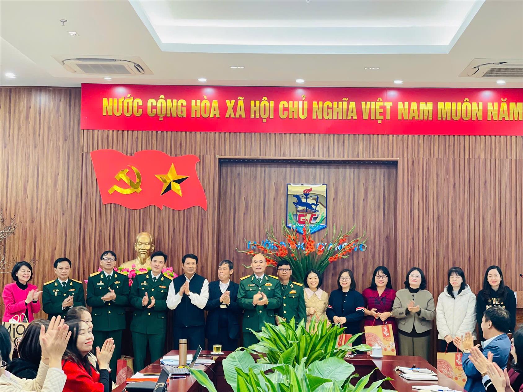 Những hoạt động ý nghĩa nhân kỷ niệm 80 năm Ngày thành lập Quân đội nhân dân Việt Nam