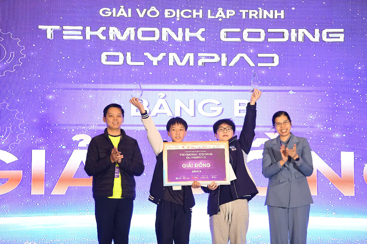 Học sinh trường THCS Giảng Võ lọt top 20 thí sinh xuất sắc giành cơ hội tham gia Olympic STEM Quốc tế