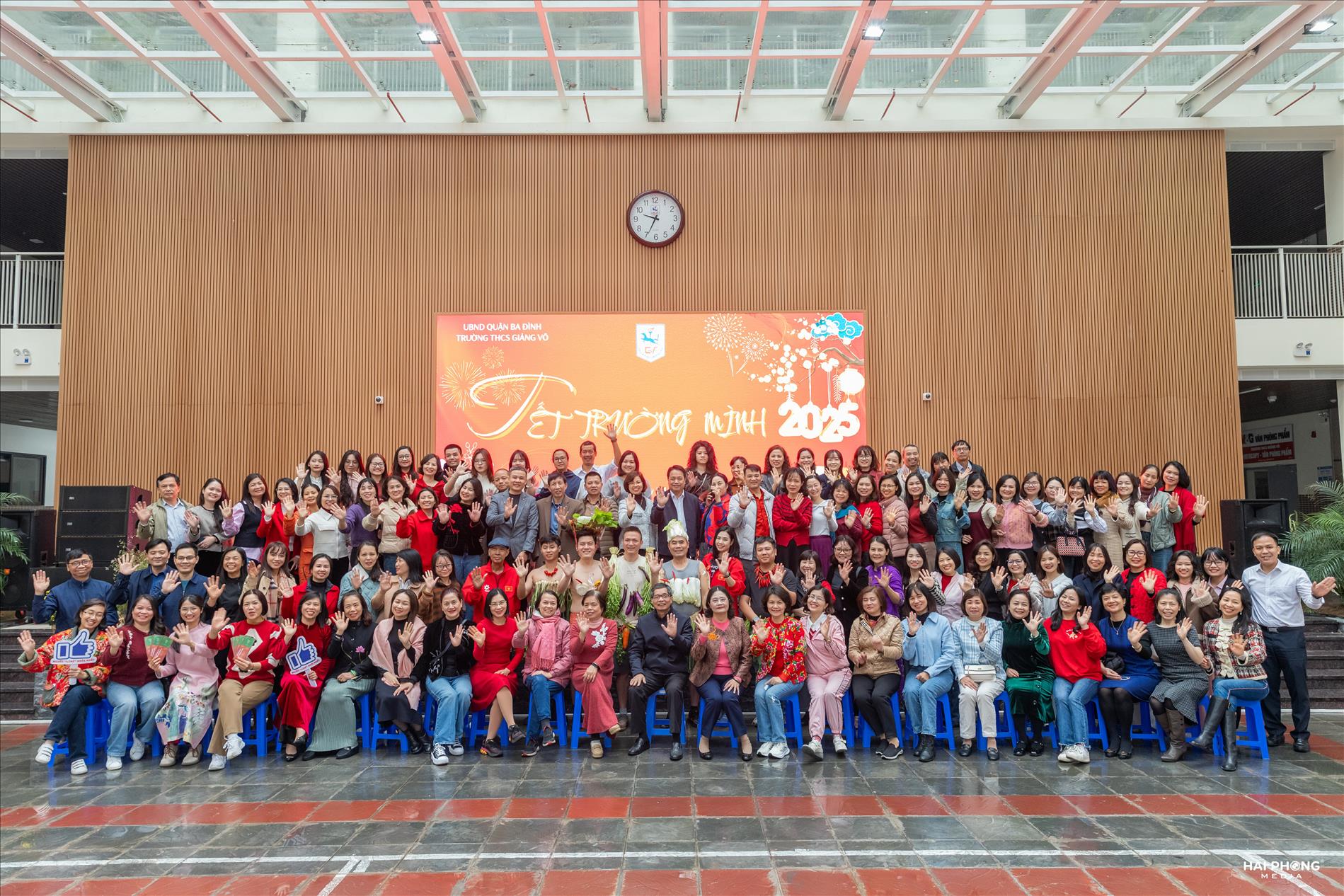 “Tết trường mình” – nét riêng đầm ấm của trường THCS Giảng Võ mỗi dịp Xuân về