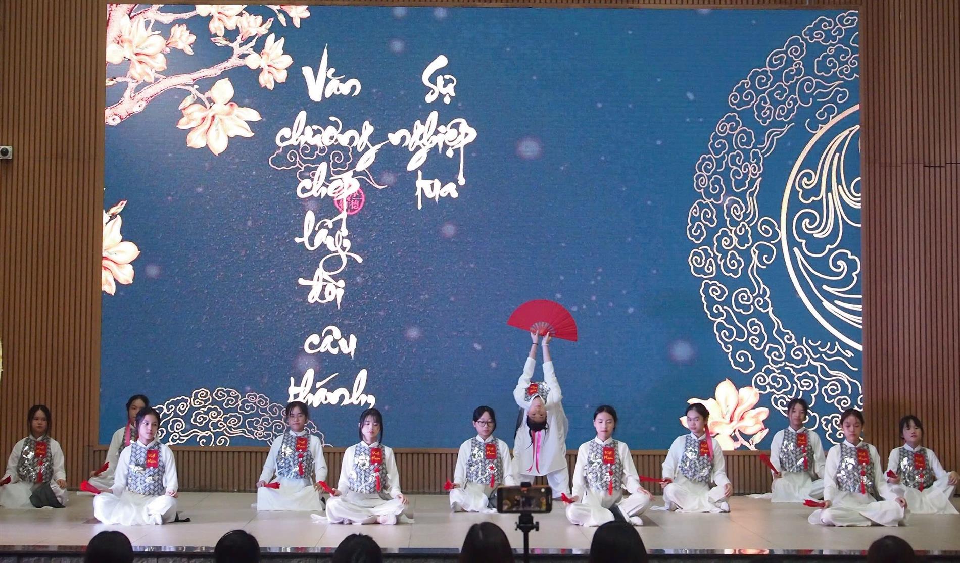 Sôi nổi các hoạt động chào mừng ngày Nhà giáo Việt Nam 20/11 của trường THCS Giảng Võ