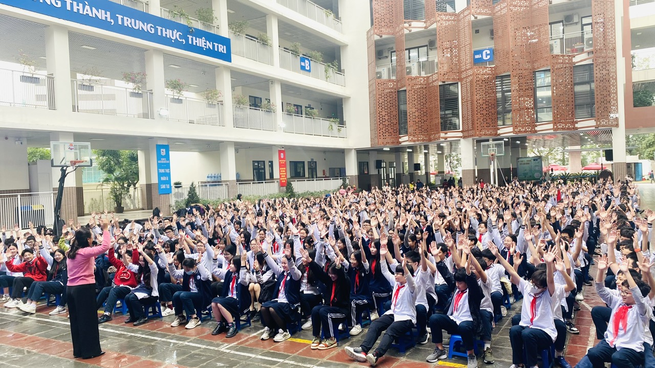 “Trạm dừng yêu thương” của học sinh trường Giảng Võ