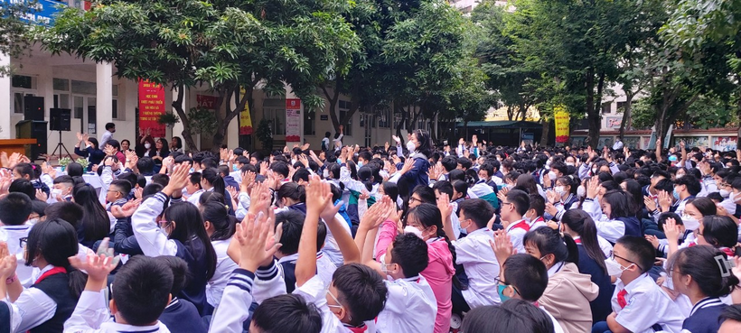 C:\Users\Personal\Downloads\ảnh giải phóng mới.jpg