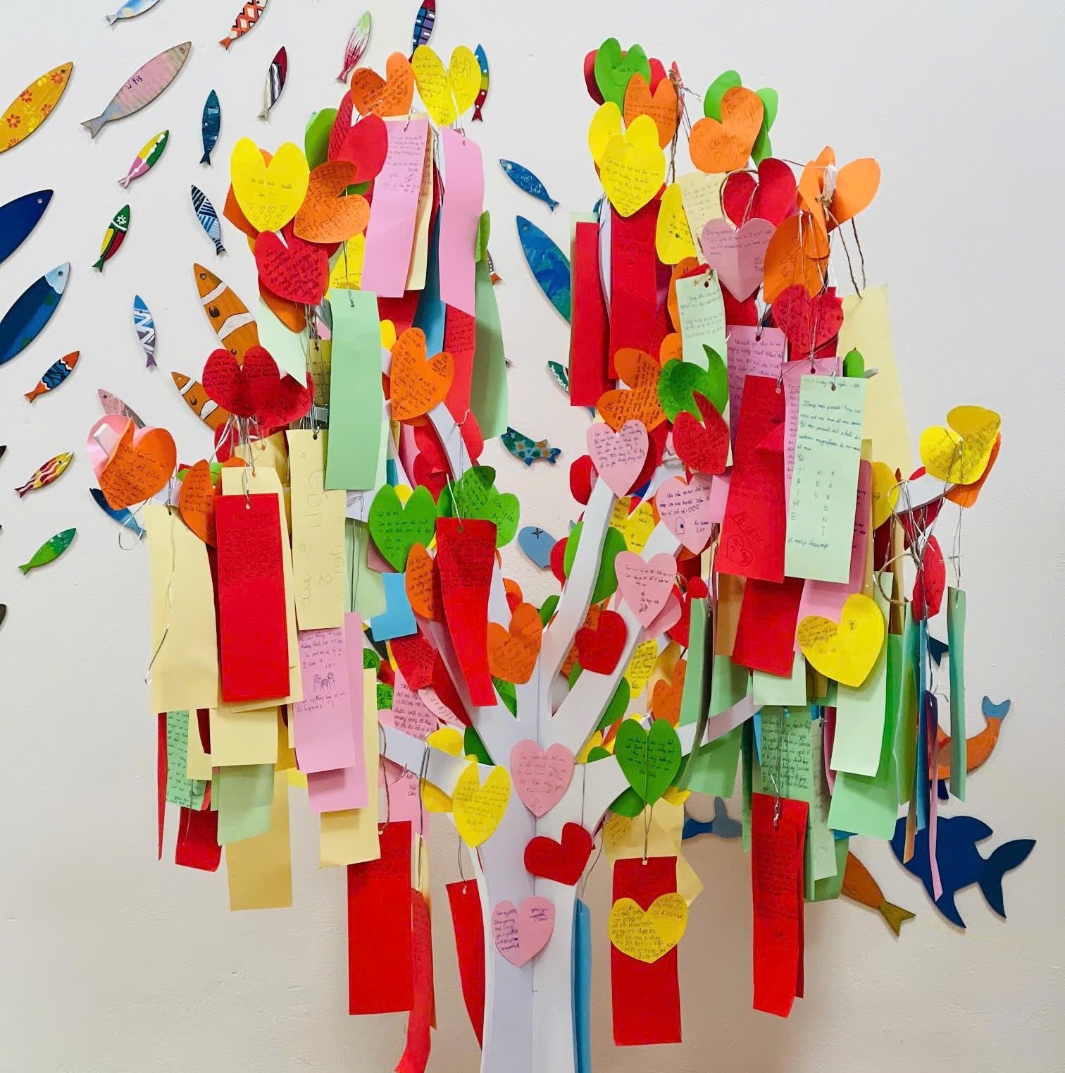 D:\Truyền thông Giảng Võ\ảnh tháng 12\ảnh cây biết ơn.jpg