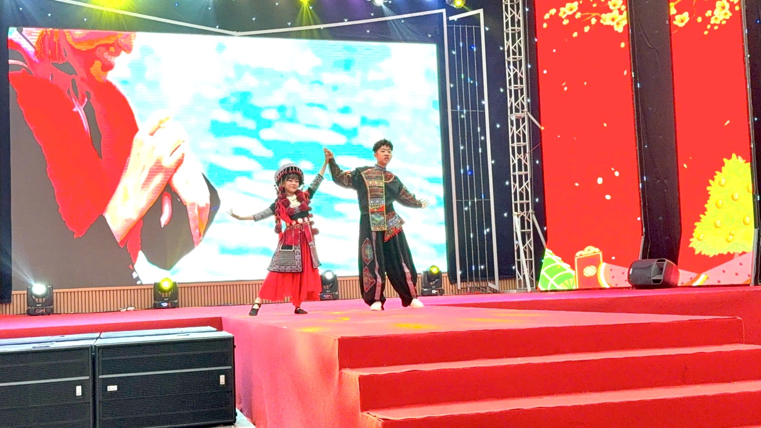 E:\TL CỦA YẾN\TRUYỀN THÔNG\CÁC BÀI VIẾT\BÀI VIẾT THÁNG 1-2025\Lễ hội mùa xuân\z6253652121460_826637652aa21ecc2a1237707115a7b2.jpg