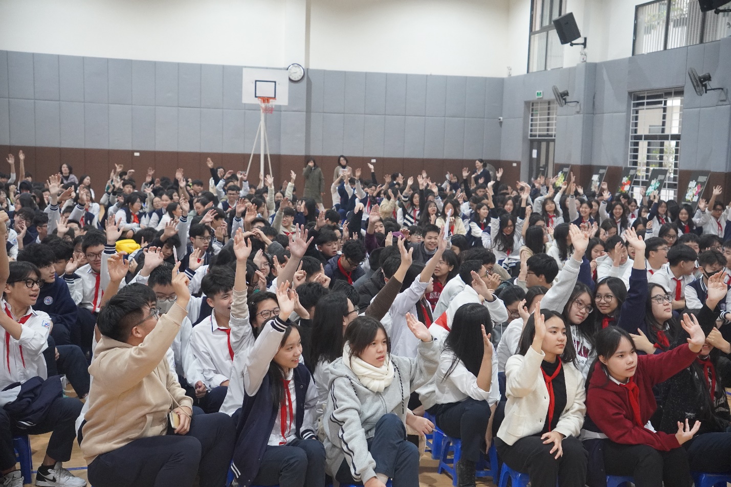 E:\TL CỦA YẾN\TRUYỀN THÔNG\CÁC BÀI VIẾT\BÀI VIẾT THÁNG 12\LÒng biết ơn_ Khối 9\DSC05662.JPG