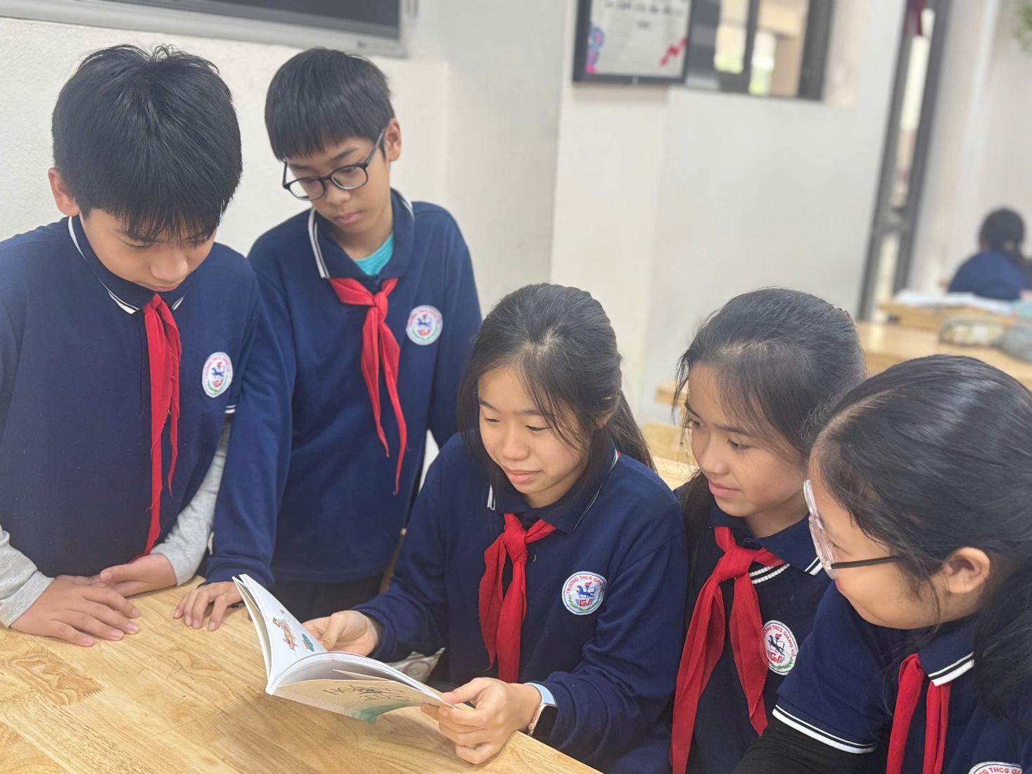 E:\TL CỦA YẾN\TRUYỀN THÔNG\CÁC BÀI VIẾT\BÀI VIẾT THÁNG 1-2025\Thành tích của Hs Doãn Bảo Nghi\z6192217819143_81b0c5bcc57b7a732e2733fd4b4f15e3.jpg