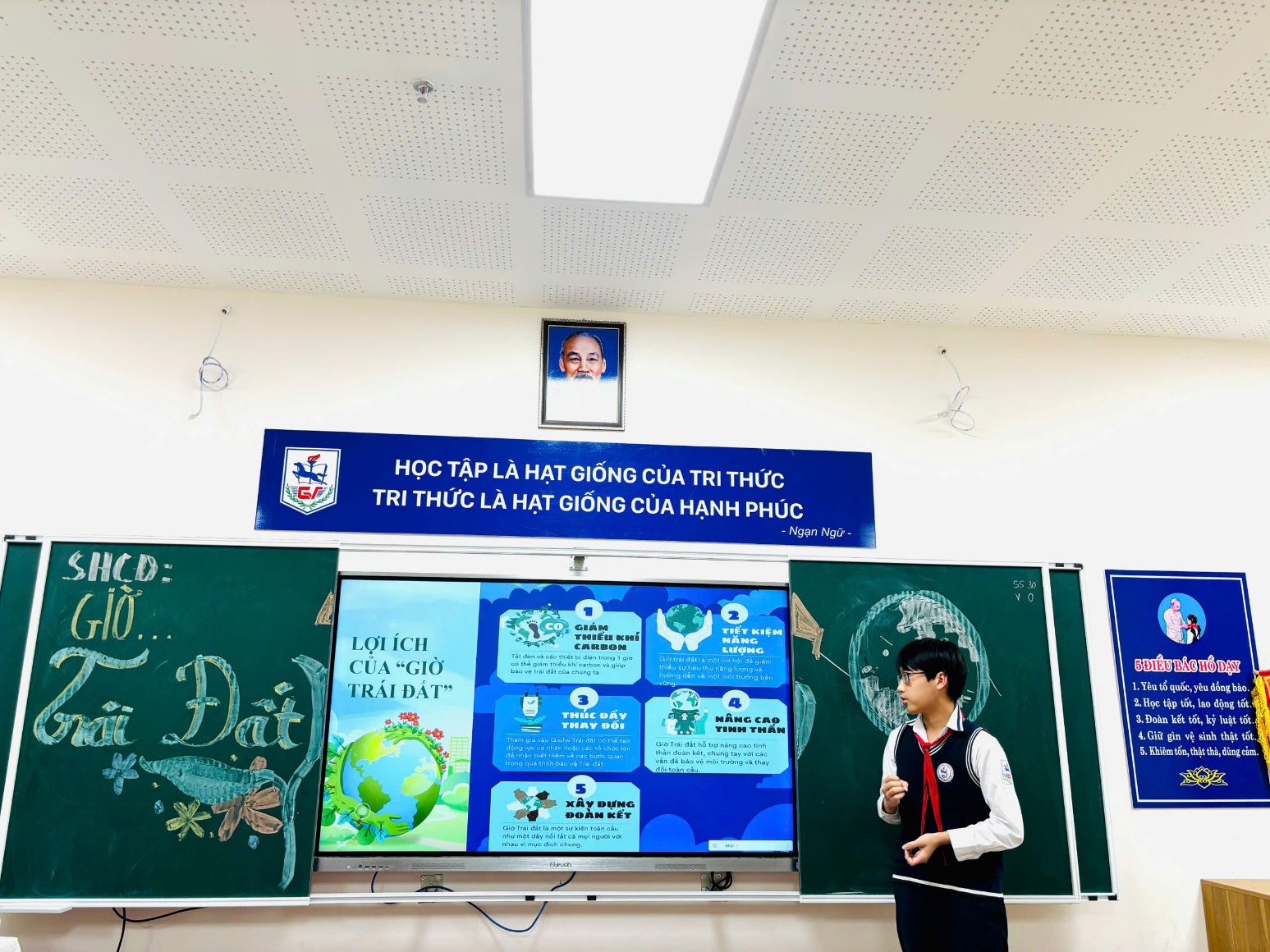 E:\TL CỦA YẾN\TRUYỀN THÔNG\CÁC BÀI VIẾT\BÀI VIẾT THÁNG 3-2025\Giờ Trái Đất\z6413733456479_e954dd263c7875e9dc751eb2bd4b79c4.jpg