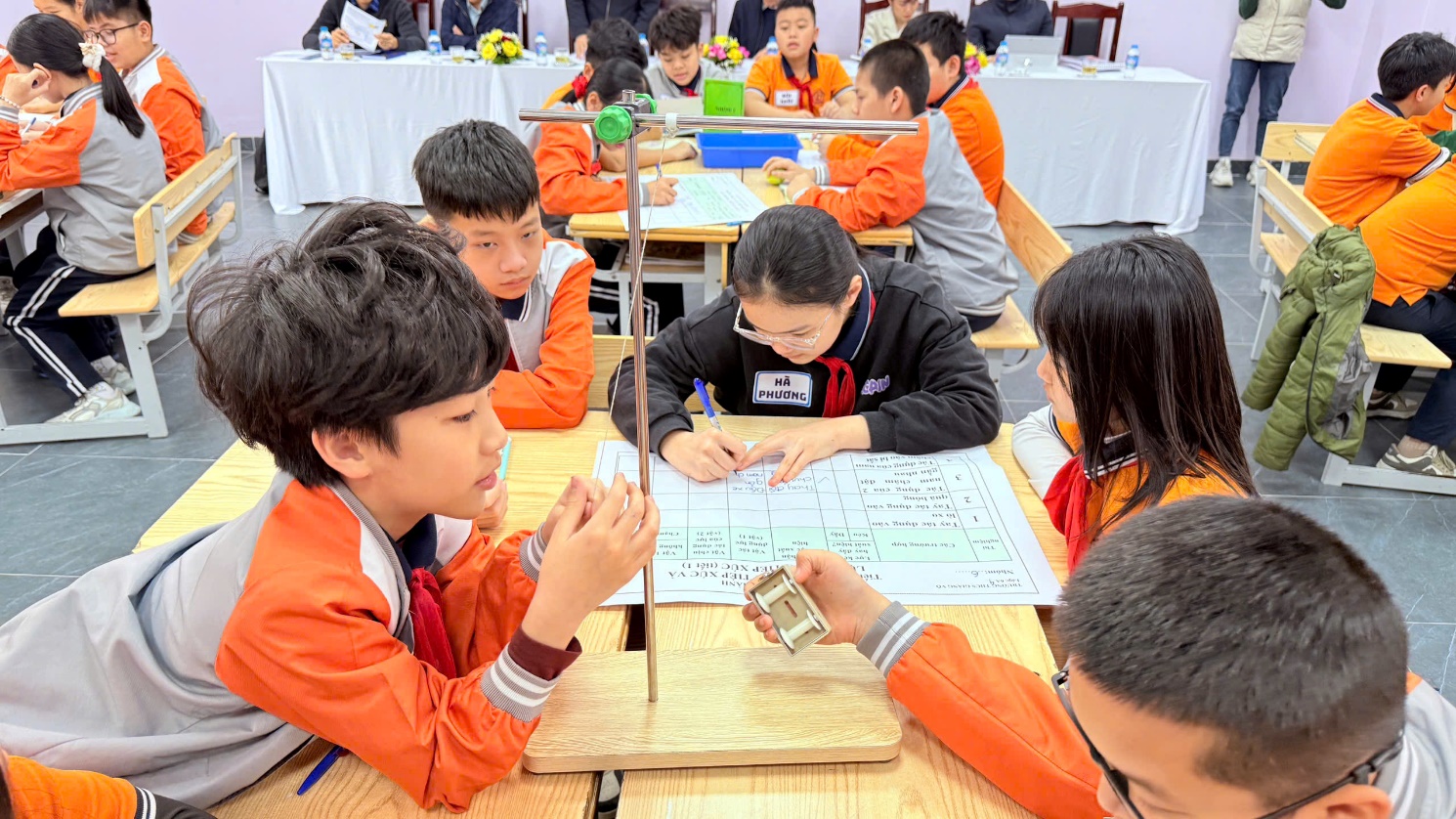 E:\TL CỦA YẾN\TRUYỀN THÔNG\CÁC BÀI VIẾT\BÀI VIẾT THÁNG 3-2025\THI GVG\KHTN\z6417024962035_3e6bf63d4d624395390106e5819494b6.jpg