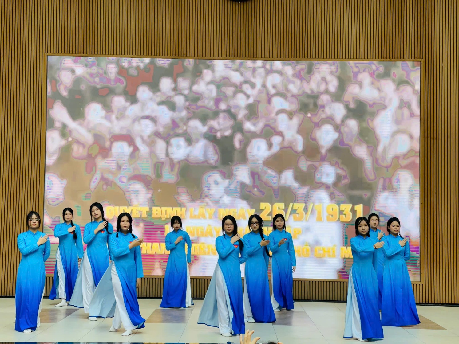 E:\TL CỦA YẾN\TRUYỀN THÔNG\CÁC BÀI VIẾT\BÀI VIẾT THÁNG 3-2025\New folder\z6435911944621_c253dc1280d8b2d578de665d6e40f05e.jpg