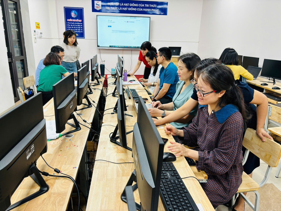 E:\TL CỦA YẾN\TRUYỀN THÔNG\CÁC BÀI VIẾT\BÀI VIẾT THÁNG 5-2025\Cấp chứng chỉ.jpg