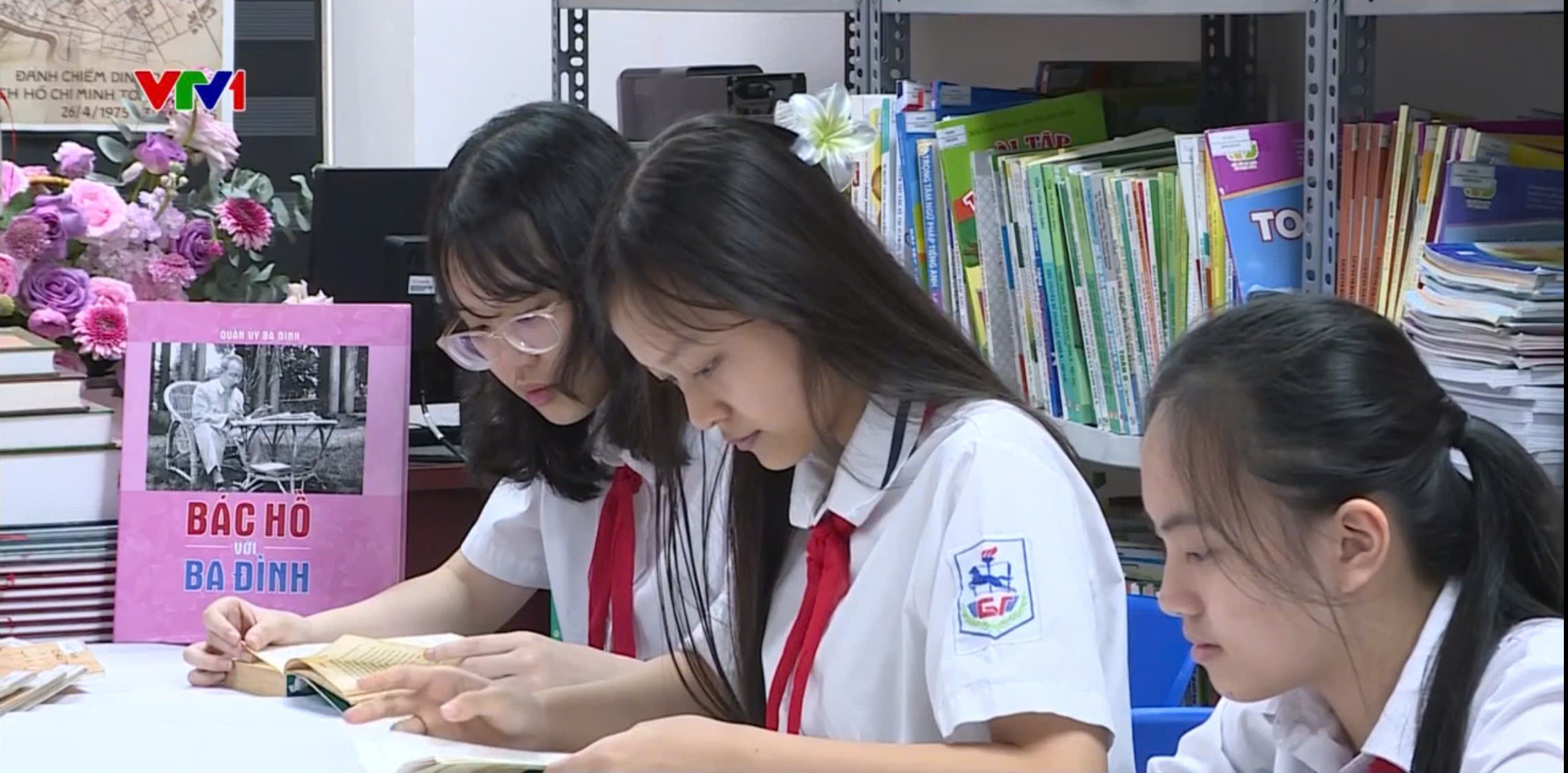 E:\TL CỦA YẾN\TRUYỀN THÔNG\CÁC BÀI VIẾT\BÀI VIẾT THÁNG 5-2025\Kỉ niệm sinh nhật Bác\z6614812680814_a7a403f7269549175e27111119e93bdb.jpg