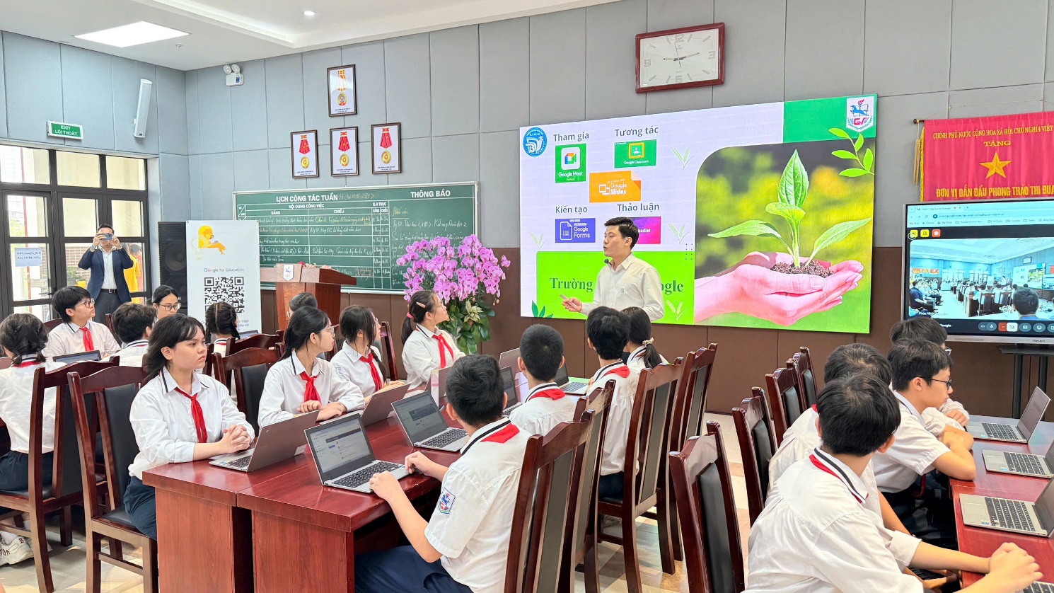 E:\TL CỦA YẾN\TRUYỀN THÔNG\CÁC BÀI VIẾT\BÀI VIẾT THÁNG 5-2025\GV dạy học mẫu GG\Tiết dạy.jpg