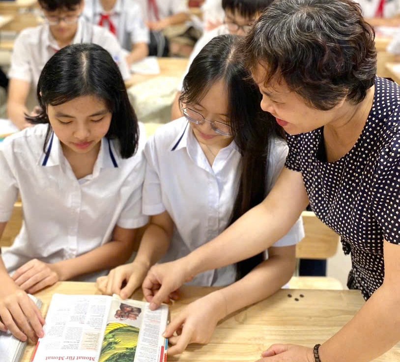 D:\ẢNH TRUYỀN THÔNG GIẢNG VÕ\Bài viết tháng 4 - tháng 5\Ảnh cô Đức.jpg