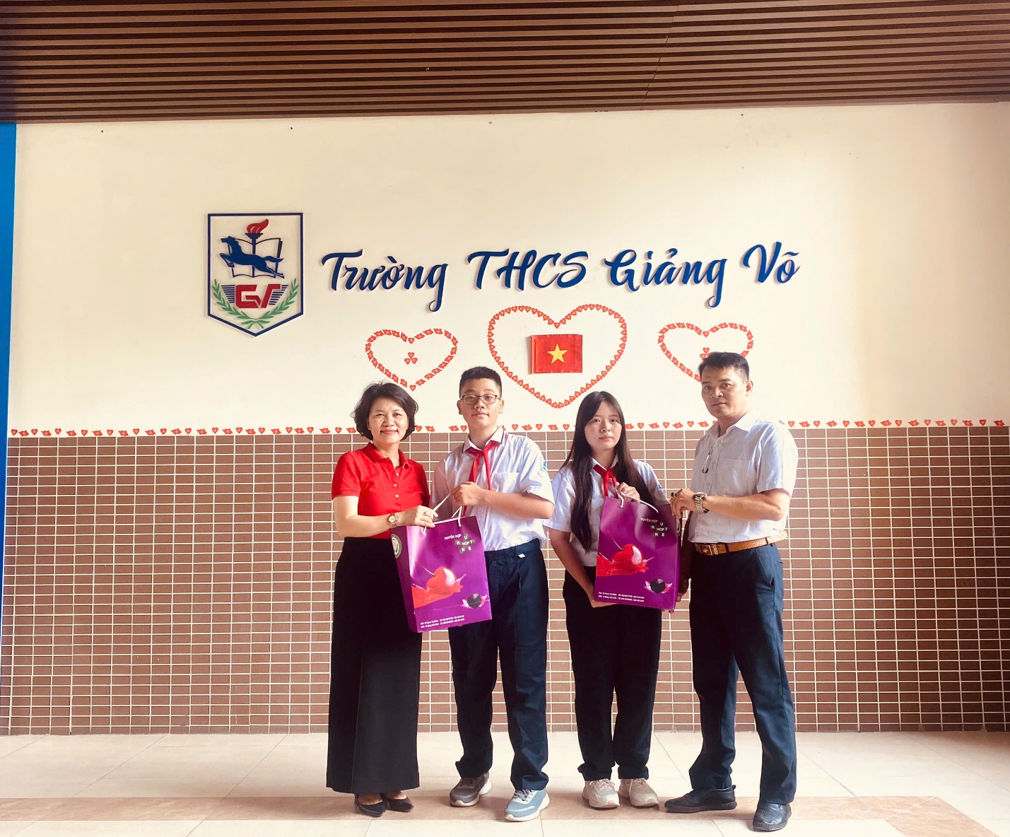 D:\ẢNH TRUYỀN THÔNG GIẢNG VÕ\Anh 27-7\z6839384478814_4a985aa79cfa8f0f4d942217e00783da.jpg