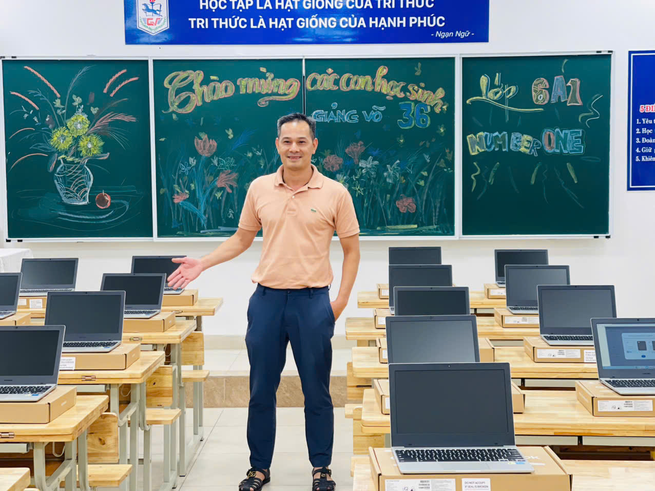 D:\ẢNH TRUYỀN THÔNG GIẢNG VÕ\Đón học sinh K6 và họp phụ huynh K6\z6923881184816_fdeeb28a2b83bd58466076c8e7bbe00b.jpg