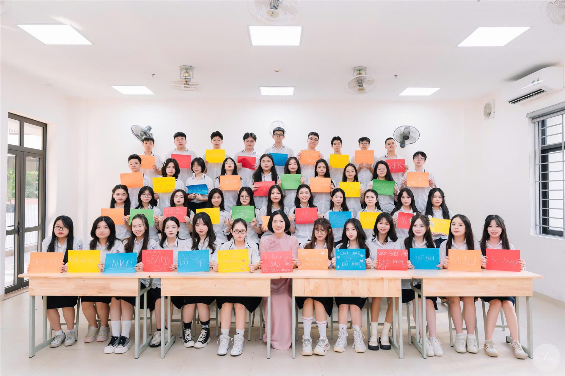 Một lớp học đặc biệt: 48 lượt học sinh đỗ chuyên