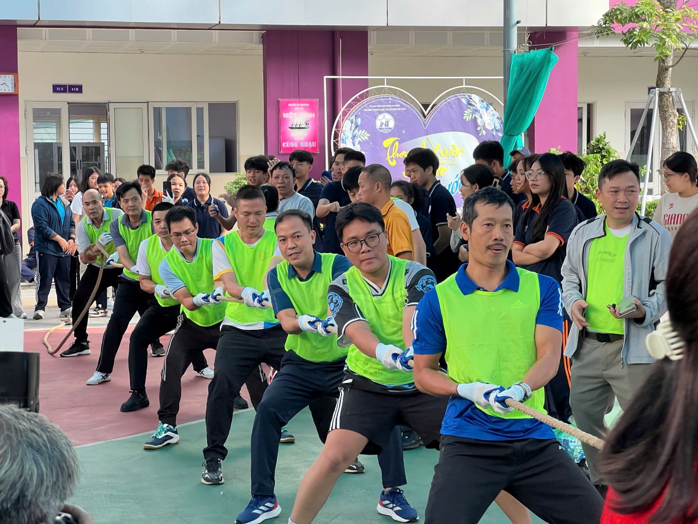 E:\TL CỦA YẾN\TRUYỀN THÔNG\CÁC BÀI VIẾT\BÀI VIẾT THÁNG 10-2025\z7156540311531_3a202866fbf88f5e9775a19c23f28717.jpg