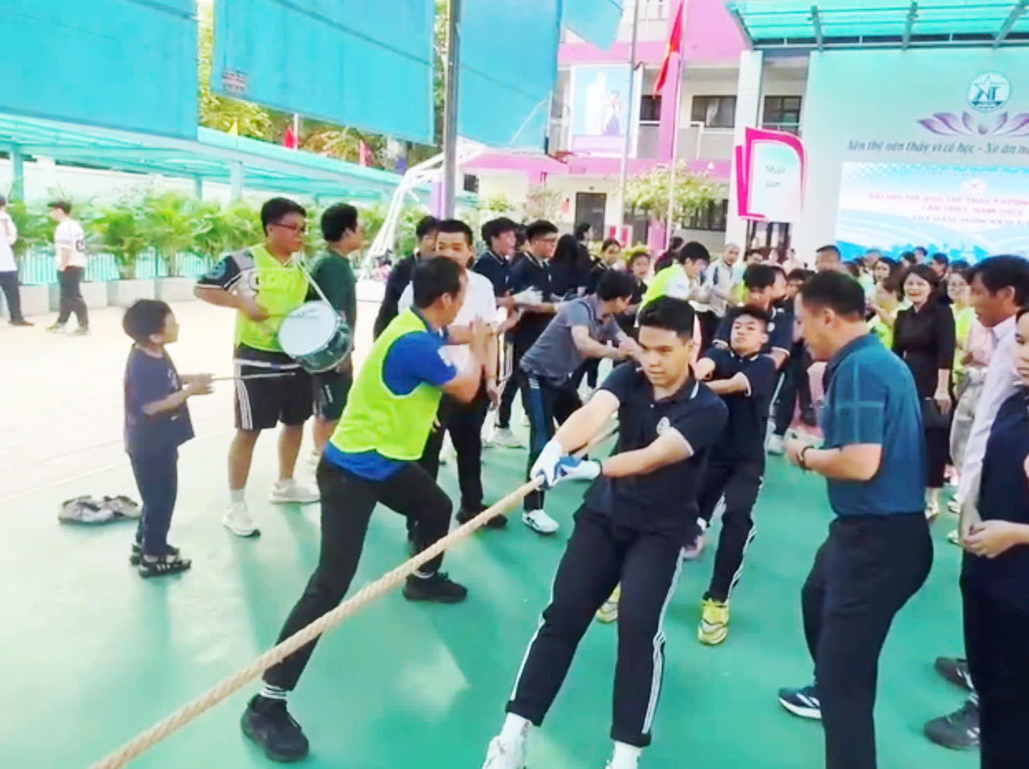 E:\TL CỦA YẾN\TRUYỀN THÔNG\CÁC BÀI VIẾT\BÀI VIẾT THÁNG 10-2025\z7156540275768_7fa1d91ea72efc66603ca5c81febe65e.jpg