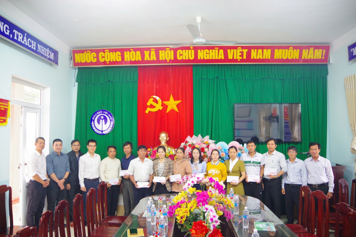 C:\Users\dell\Desktop\TH số 2 Phước Sơn GV.jpg