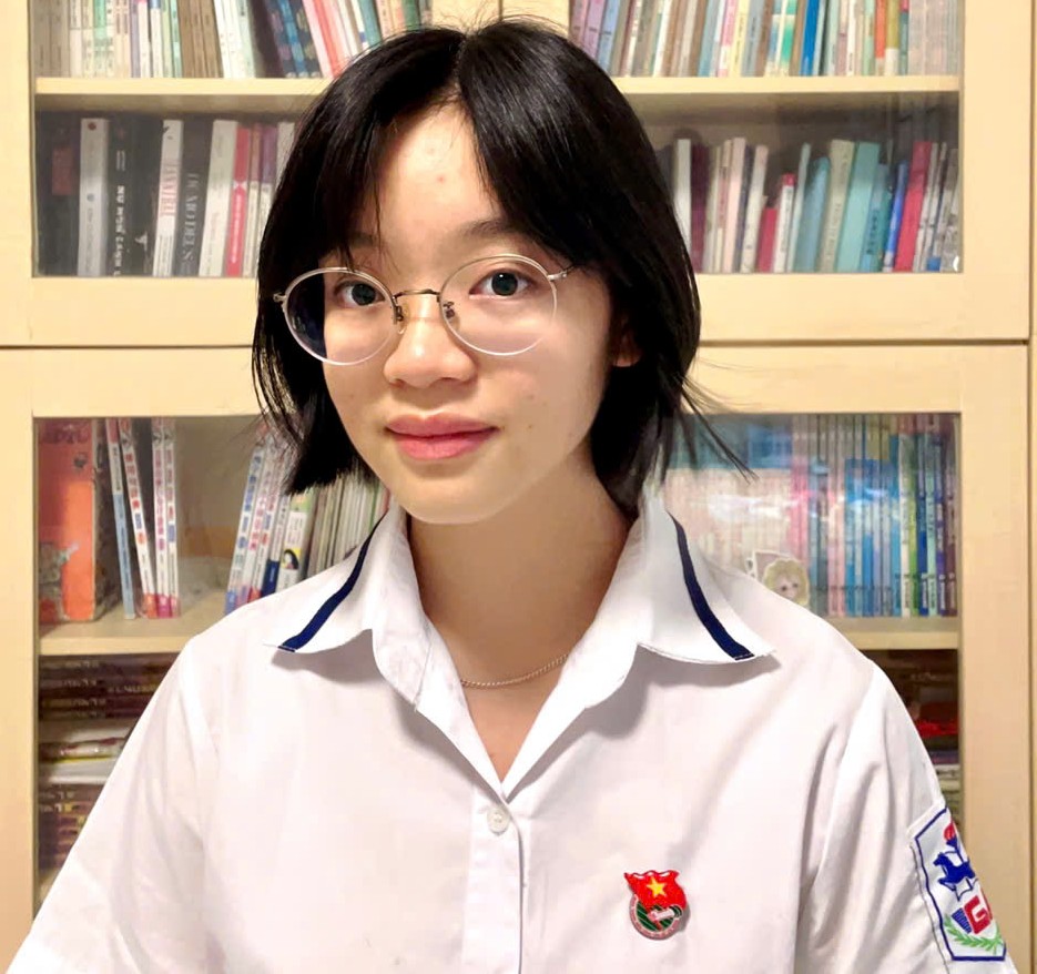 D:\ẢNH TRUYỀN THÔNG GIẢNG VÕ\Học Sinh tiêu biểu\Trần Lan Phương 9A2.jpg
