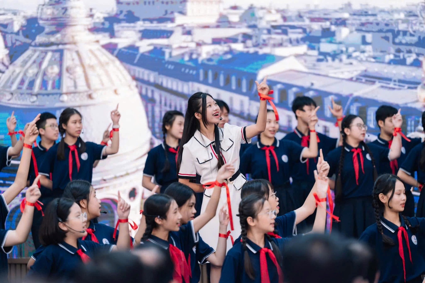 E:\TL CỦA YẾN\TRUYỀN THÔNG\CÁC BÀI VIẾT\BÀI VIẾT THÁNG 5-2025\Hs đạt chứng chỉ tiếng Pháp\z6630583256024_a2cd96e85686f820ad43c8461d8873d7.jpg