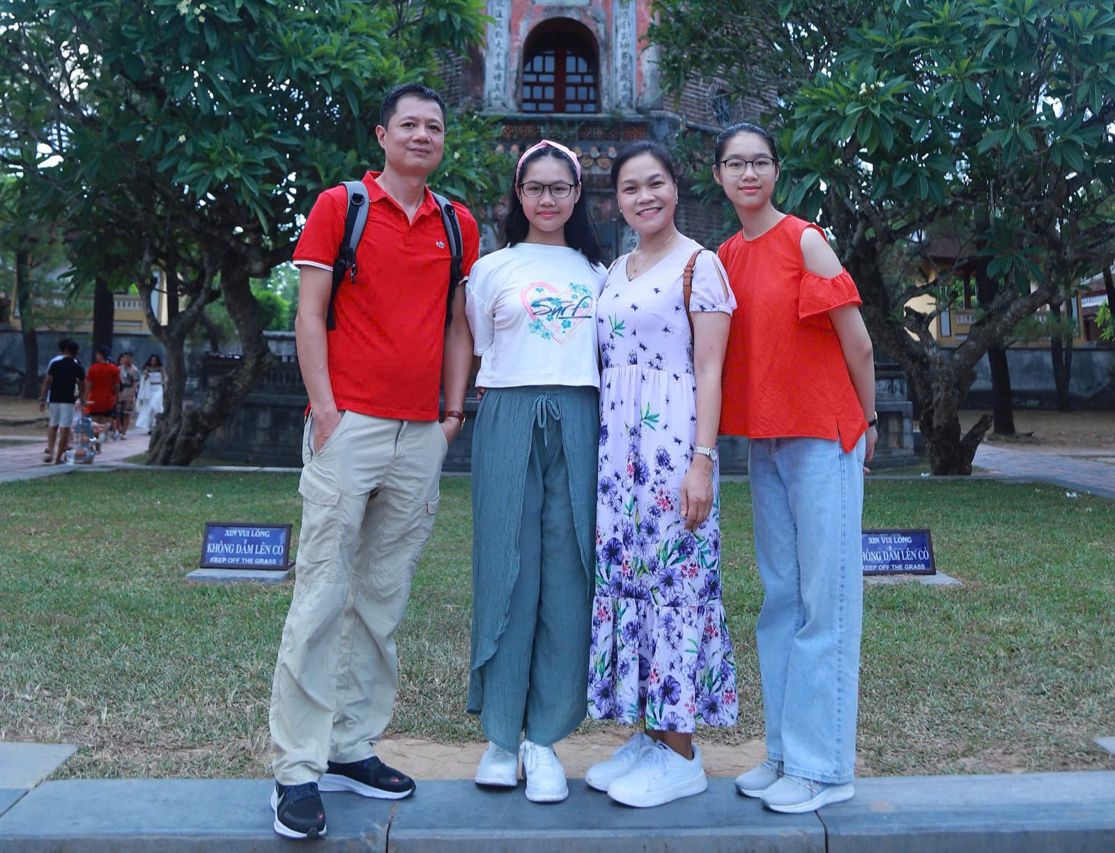 D:\ẢNH TRUYỀN THÔNG GIẢNG VÕ\Anh bài viết về Công đoàn viên\z6672629423303_46755dd54dc190f48cdd05f3d47dfcde.jpg