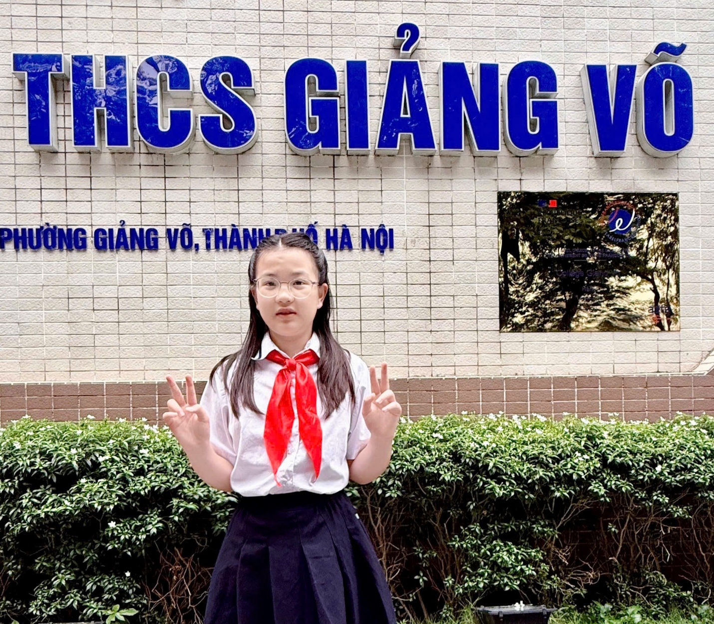 D:\ẢNH TRUYỀN THÔNG GIẢNG VÕ\Anh IKLC\Trúc Mai lớp 6A9.jpg